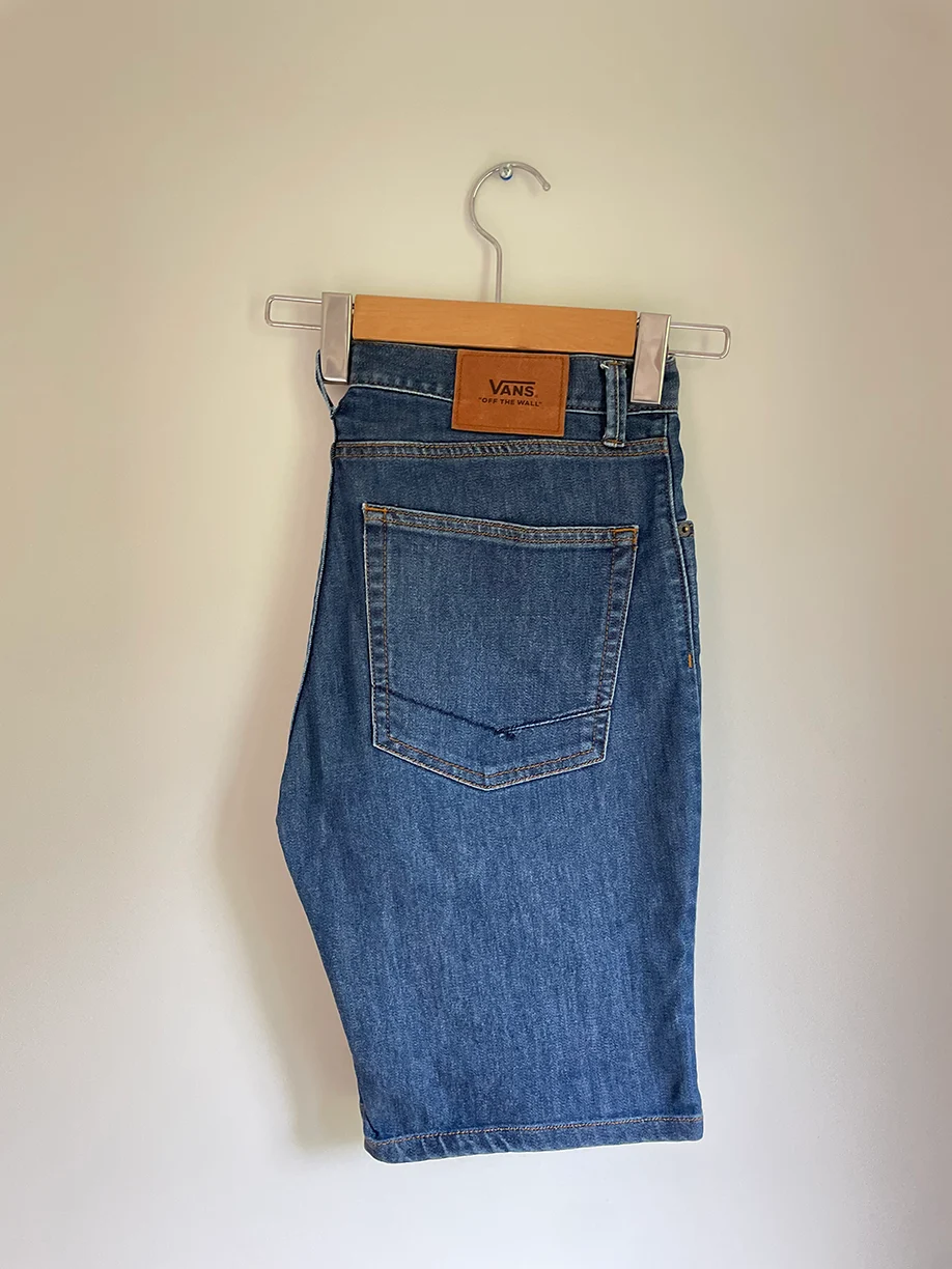 Short en jean bleu Vans pour homme. Vans seconde main