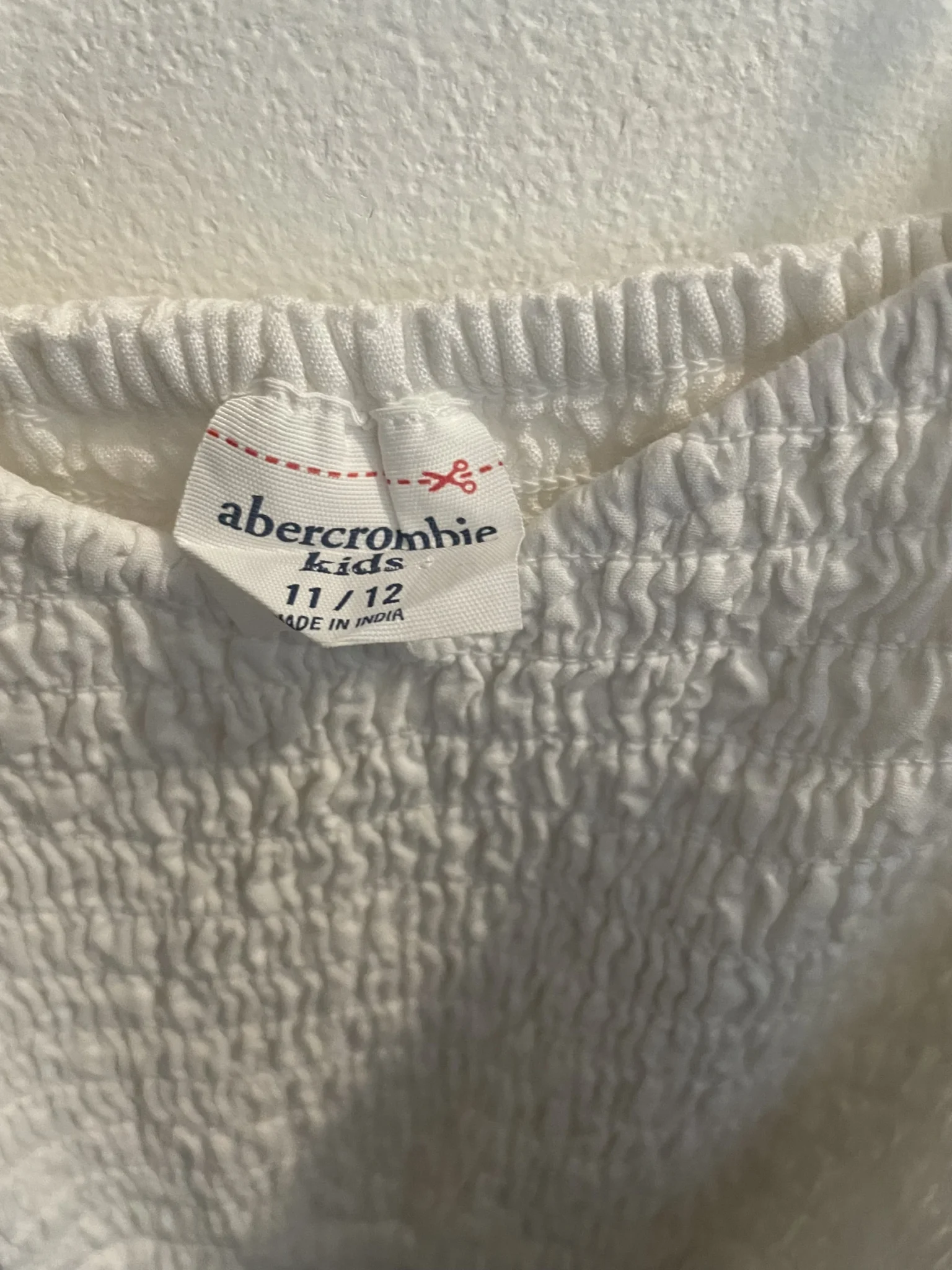 Image for Robe blanche broderie anglaise