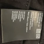 Thumbnail for Pantalon, jean noir, Uniqlo
