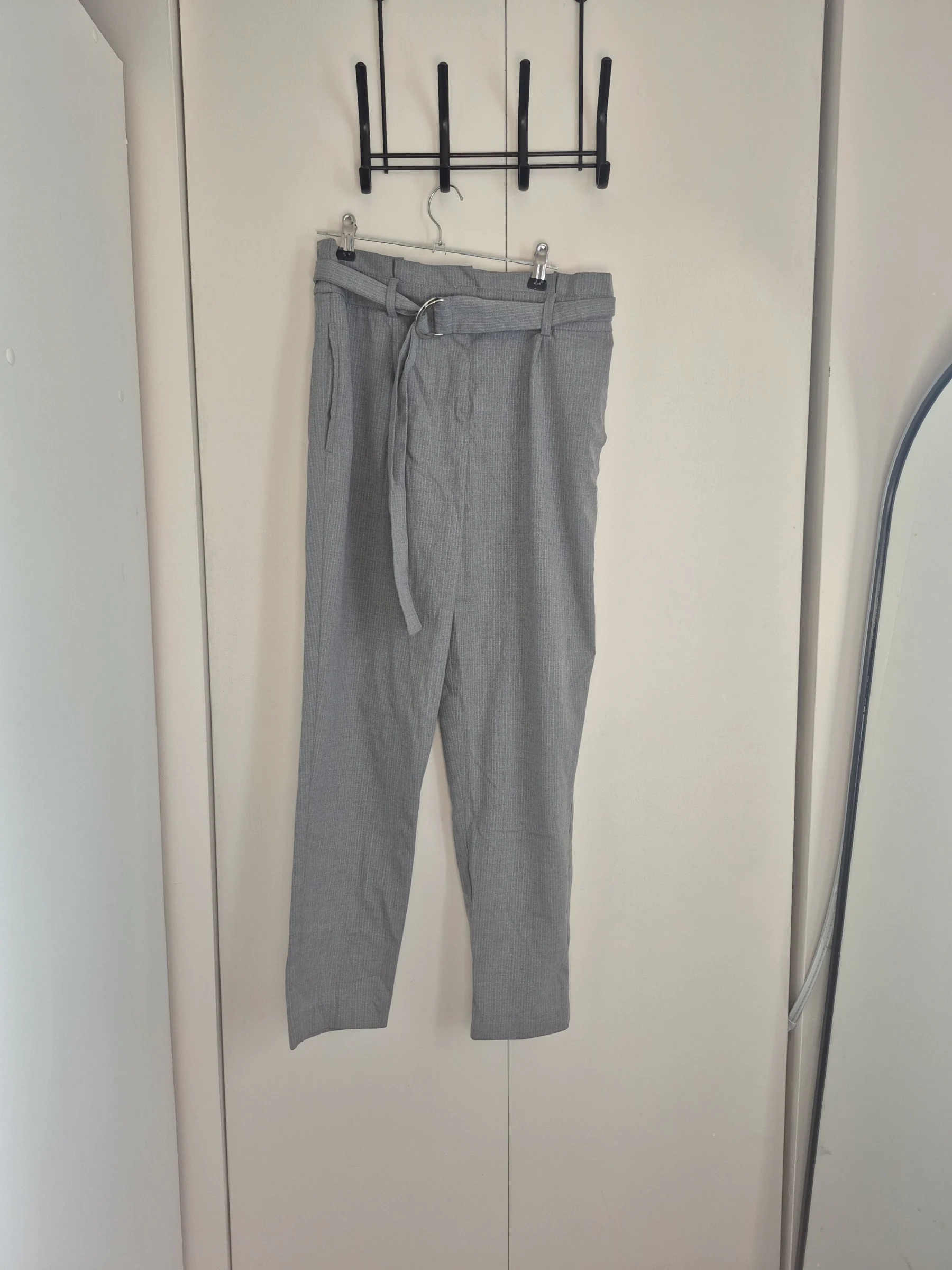 Pantalon Dynamite taille haute Small Dynamite seconde main