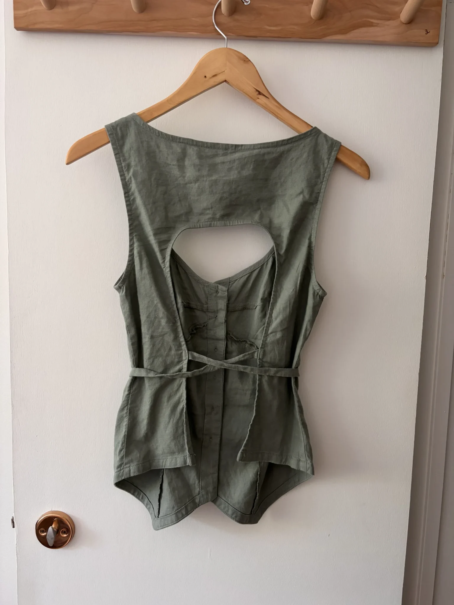 Image for Top en lin dos ouvert