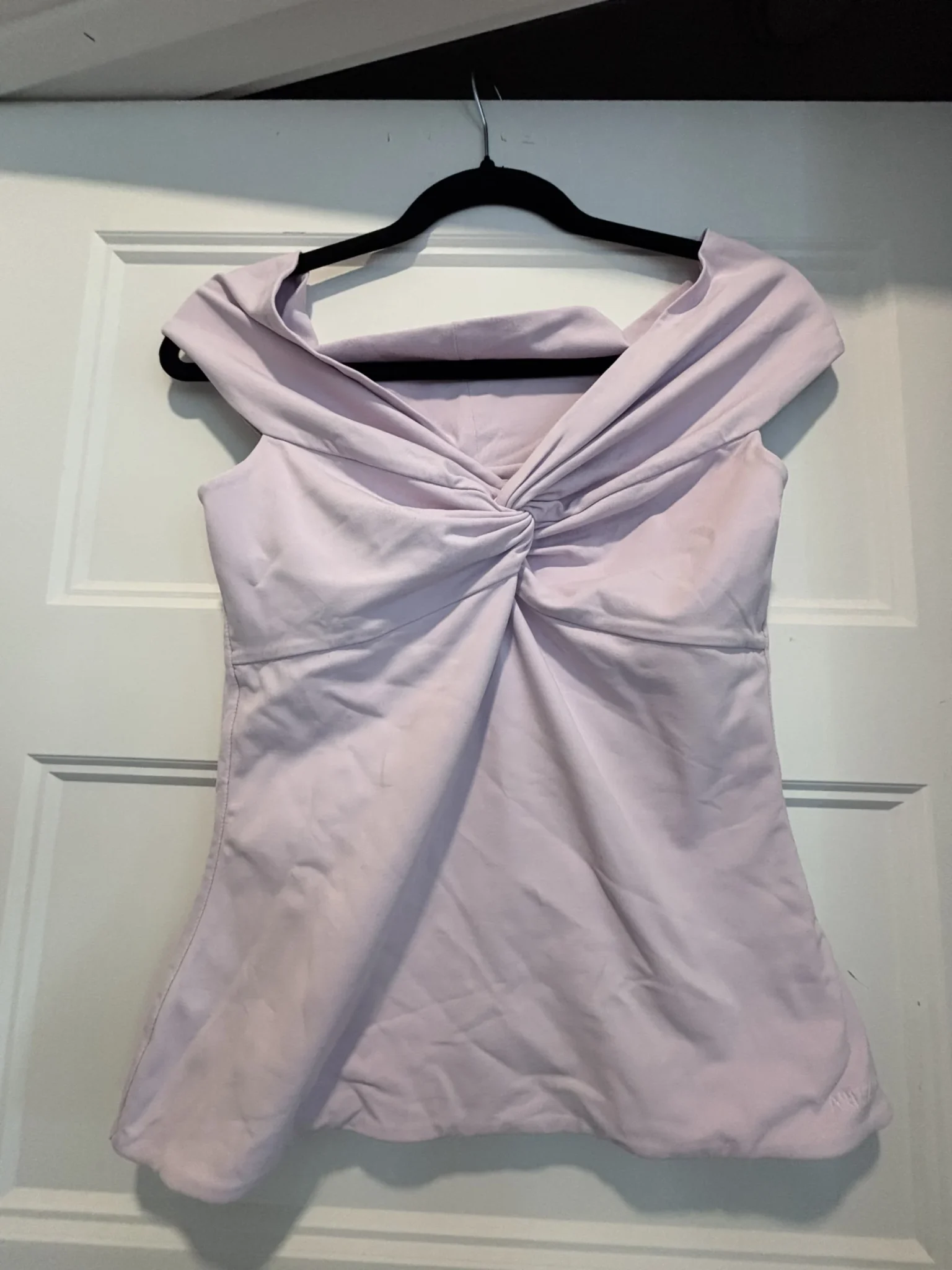 Featured image for Camisole contour Lila Aritzia