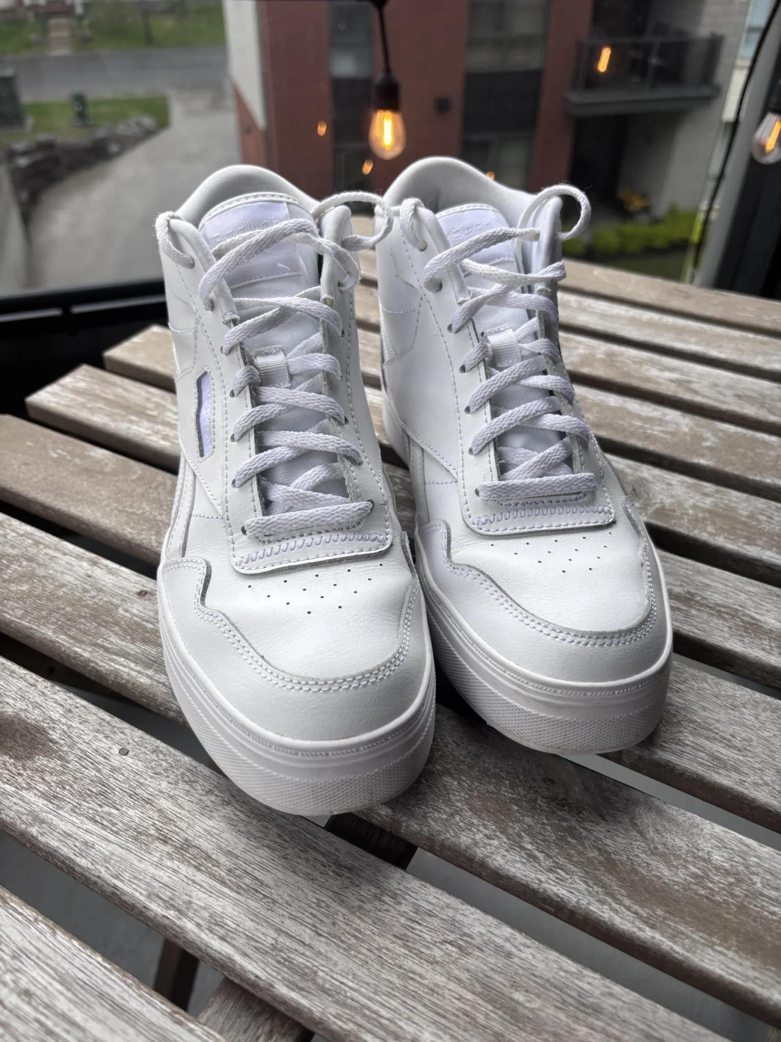 Image for Soulier blanc Adidas gr 8