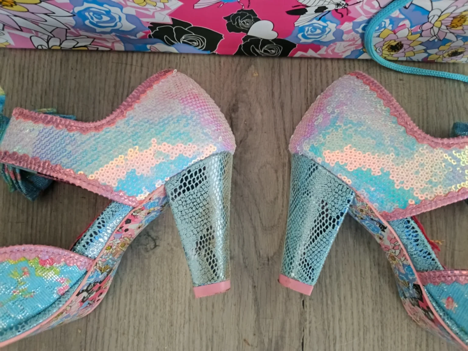Image for Irregular choice giggles and chips 39