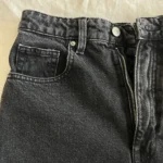 Thumbnail for Short Zara en jeans noir