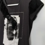 Thumbnail for Tee-shirt fantaisie gris foncé