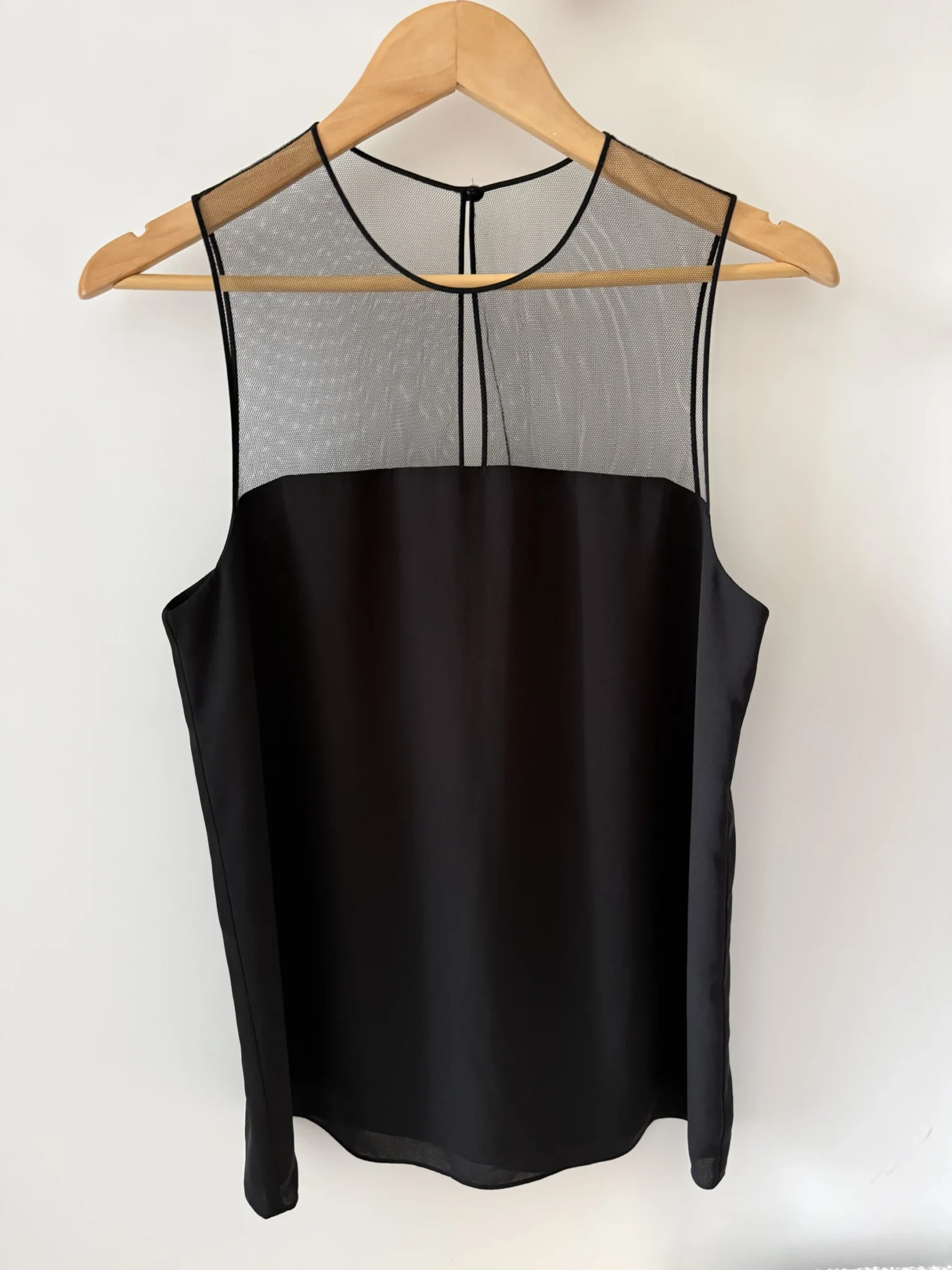 Featured image for Camisole Babaton