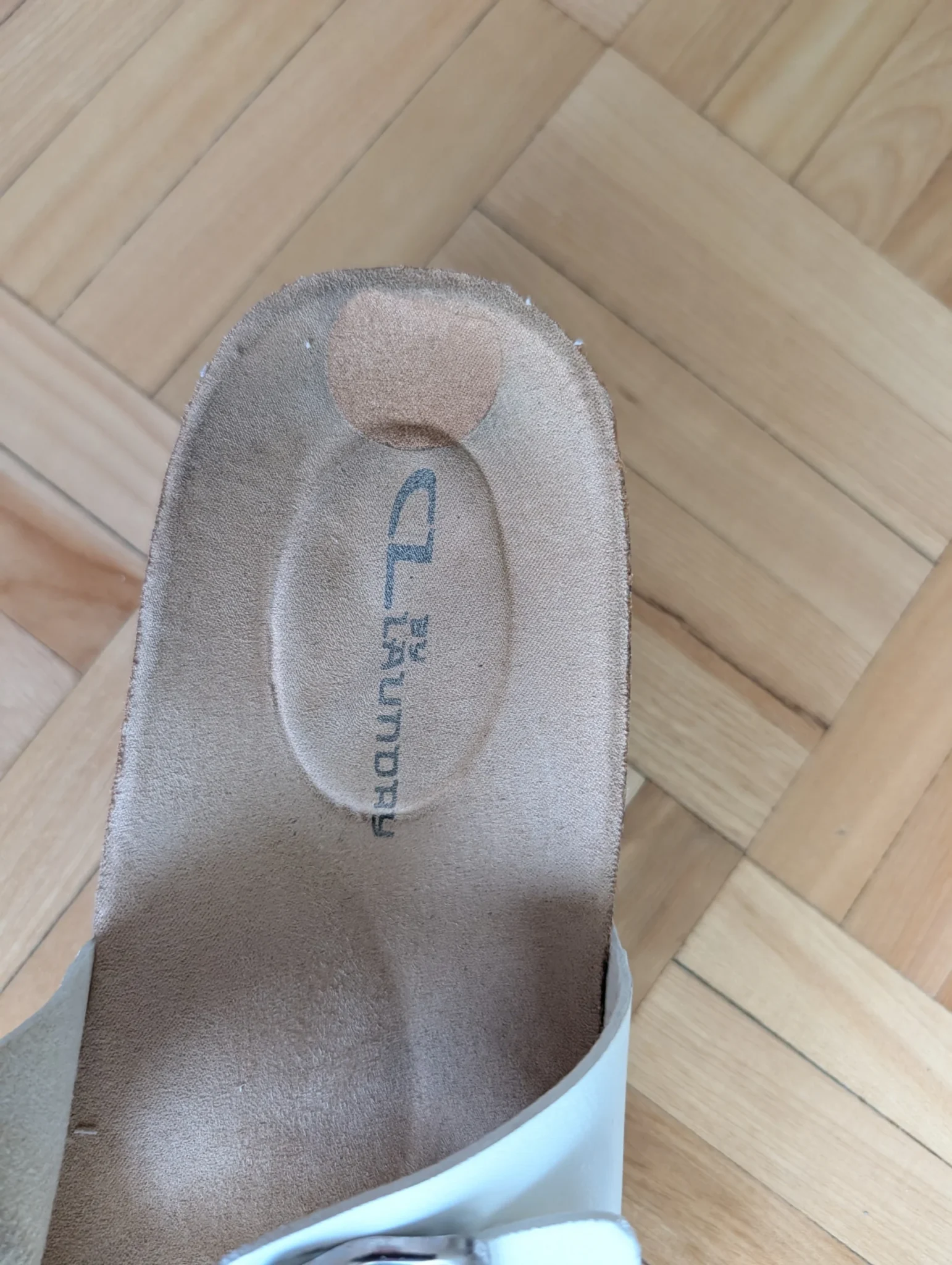 Image for Sandal cl by laundry