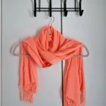 Thumbnail for Foulard couleur corail/pêche 🍑