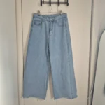 Featured thumbnail for Jeans taille haute Small