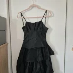 Featured thumbnail for Robe noire Small