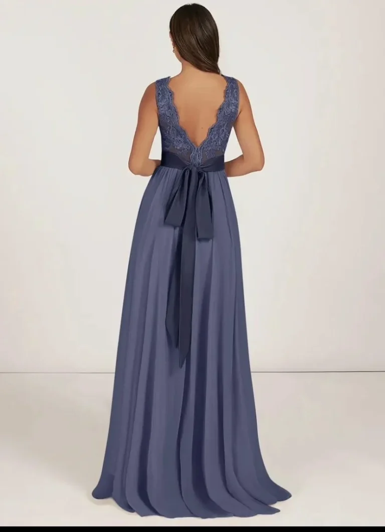 Image for Robe Azazie
