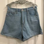 Featured thumbnail for Short Levi's
