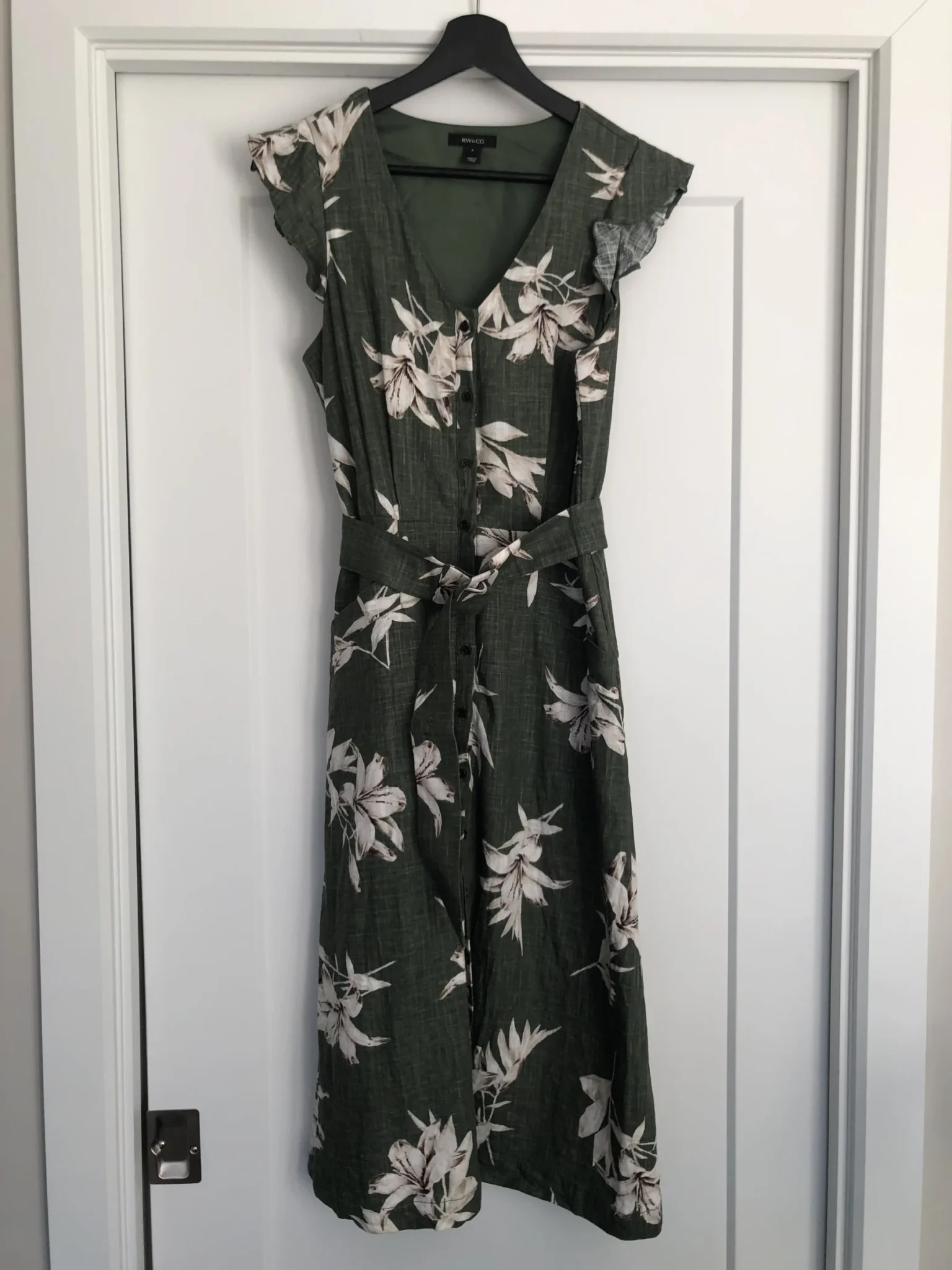 Featured image for Linen midi dress