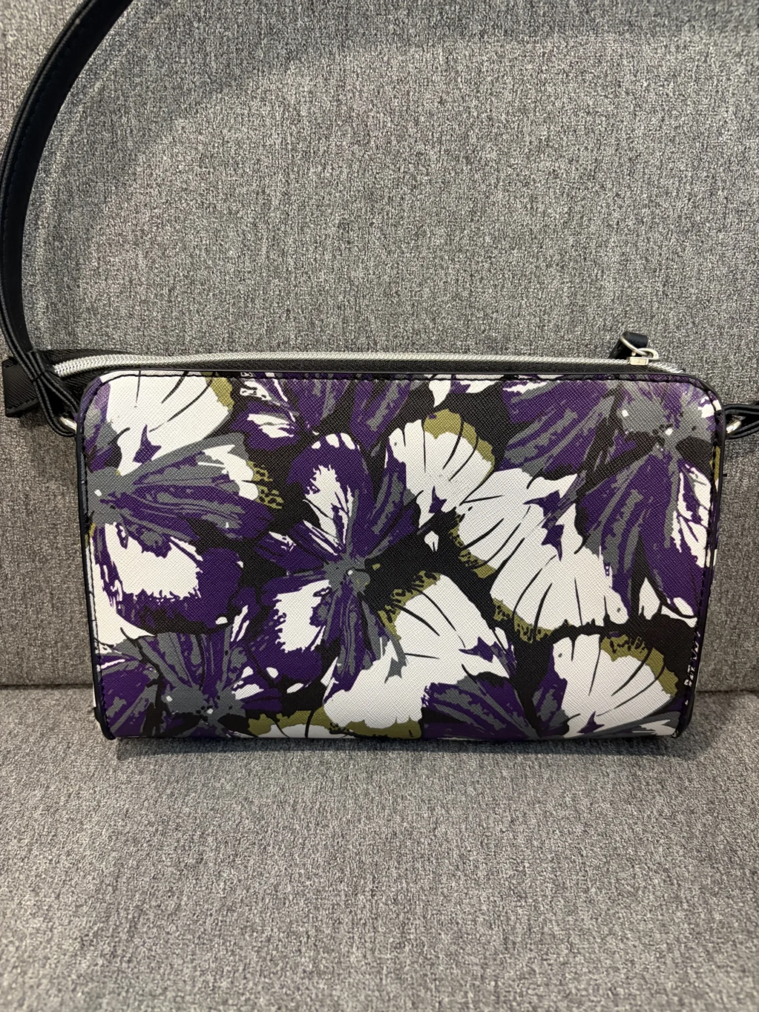 Image for Kenneth Cole Reaction handbag