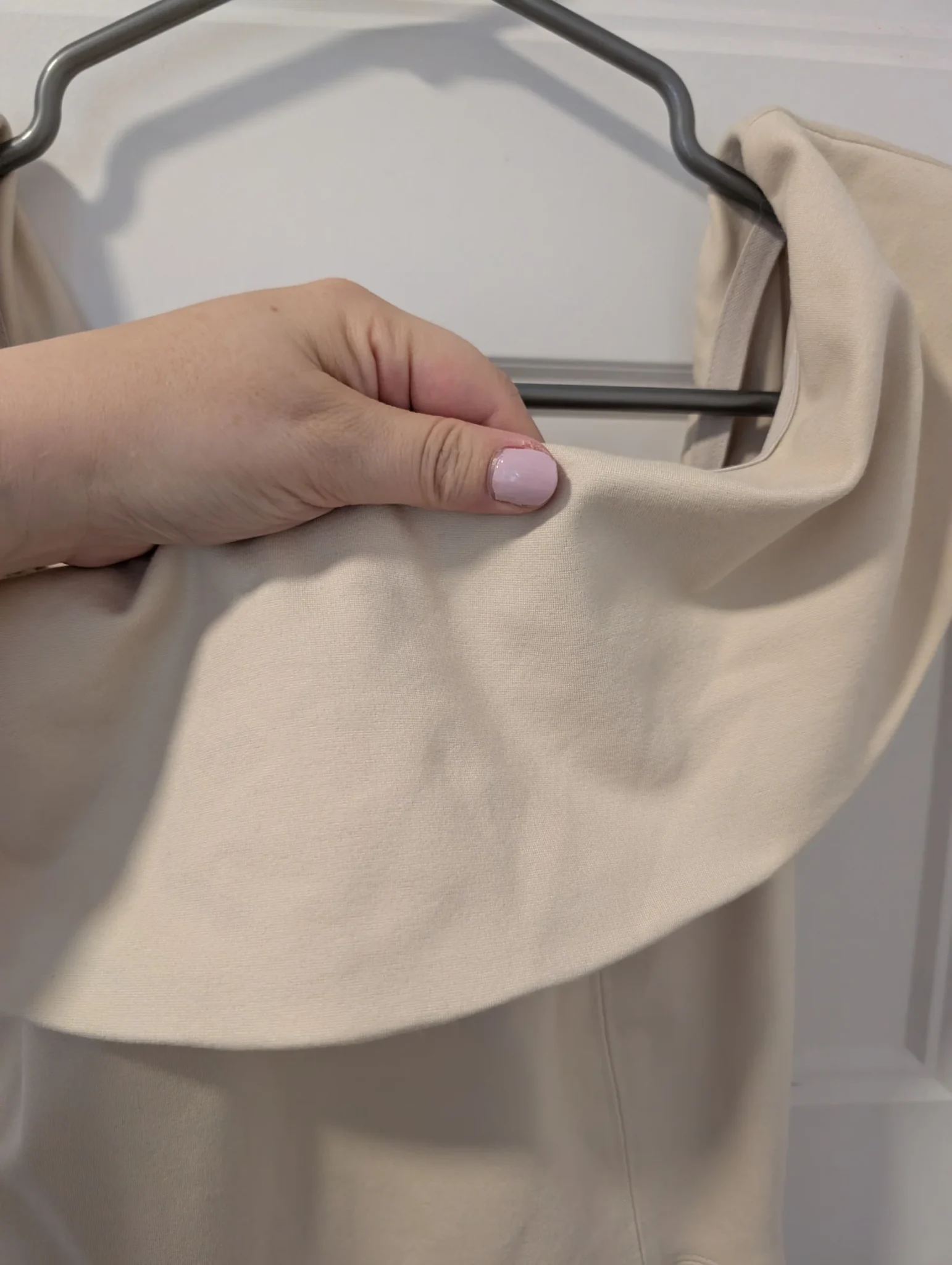 Image for Aritzia/Robe "Ruslan" Sz 8