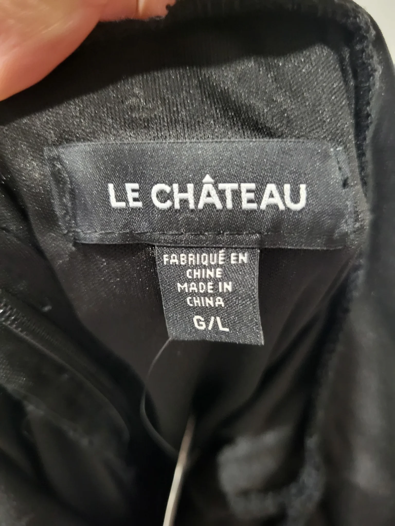 Image for Le Château- Robe en dentelle avec dos ouvert.