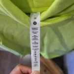 Thumbnail for Lululemon- haut de sport manches longues/ hoodie