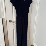 Featured thumbnail for Jumpsuit de soirée bleu marin