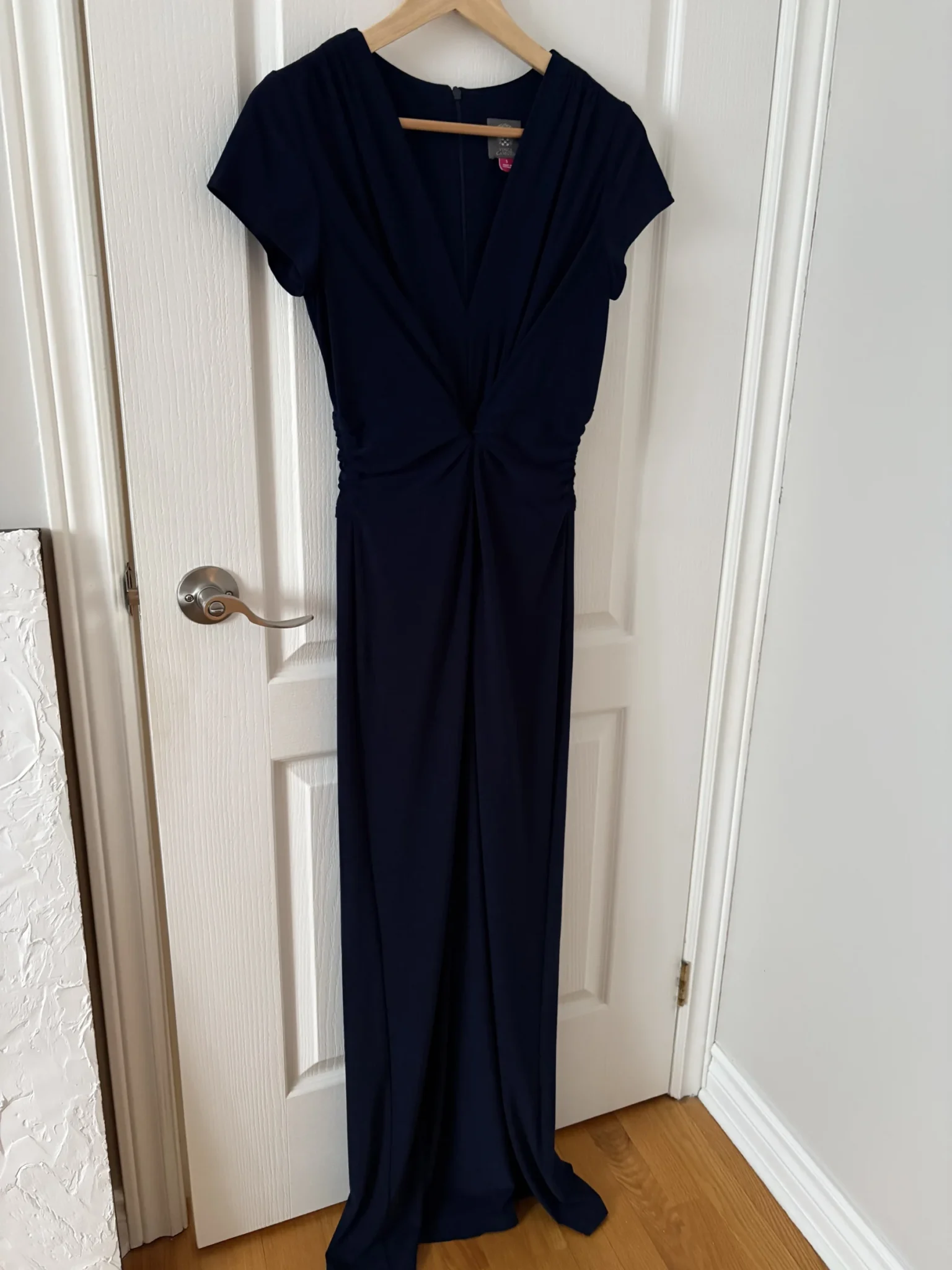 Featured image for Jumpsuit de soirée bleu marin