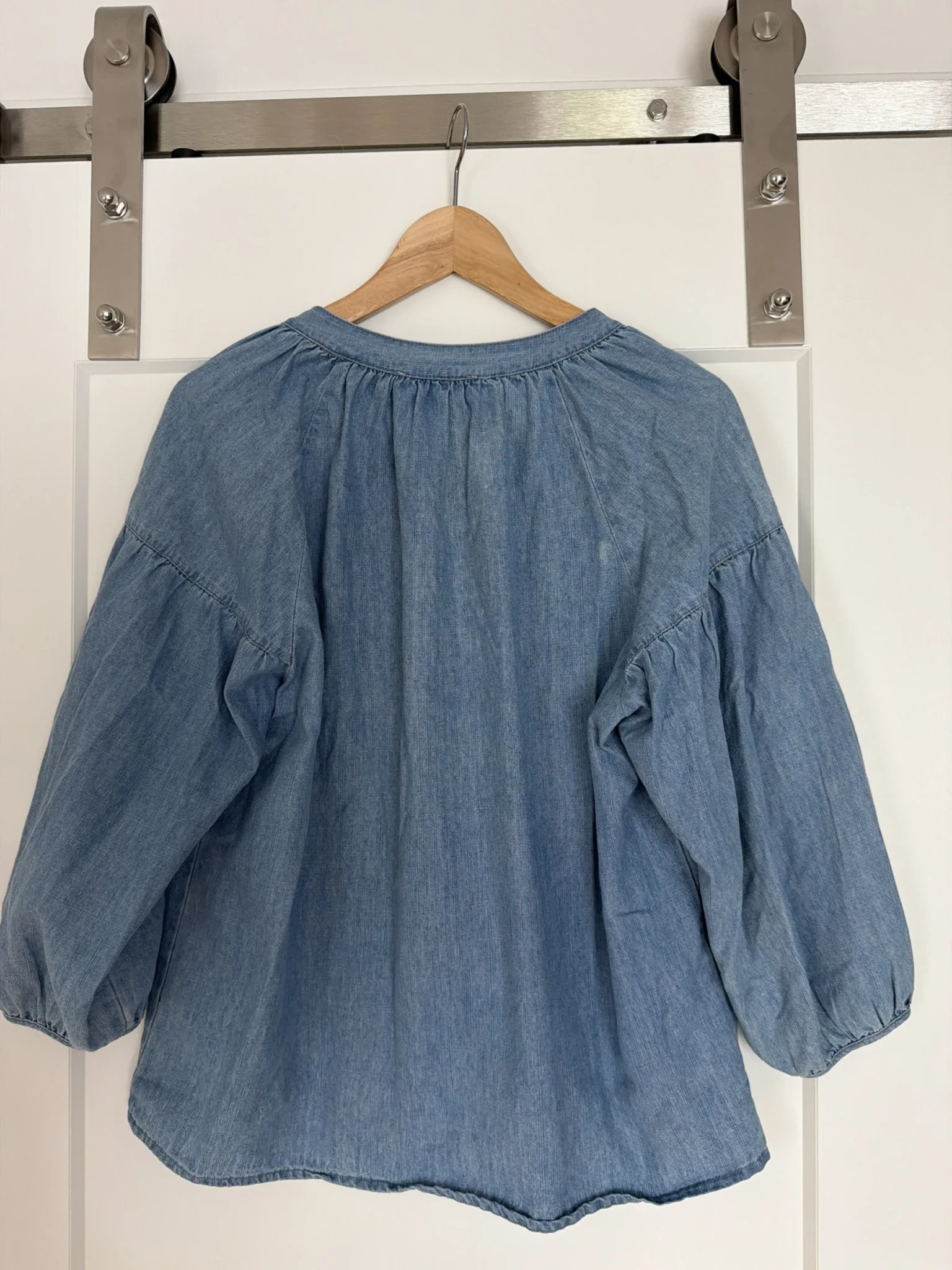 Image for Denim blouse with puffed sleeves