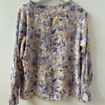 Thumbnail for Long-sleeved blouse