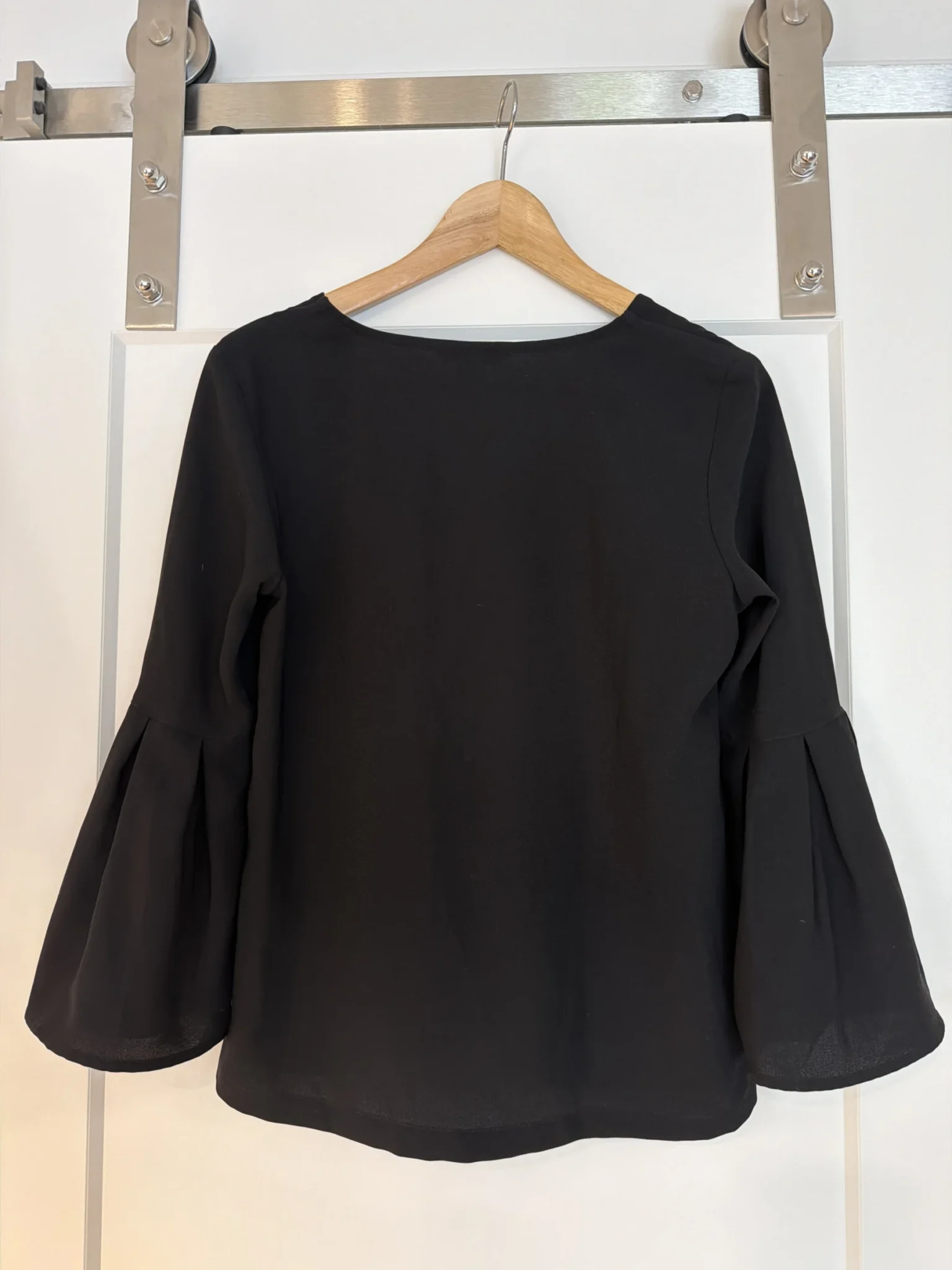 Image for Women's black blouse with puffed sleeves