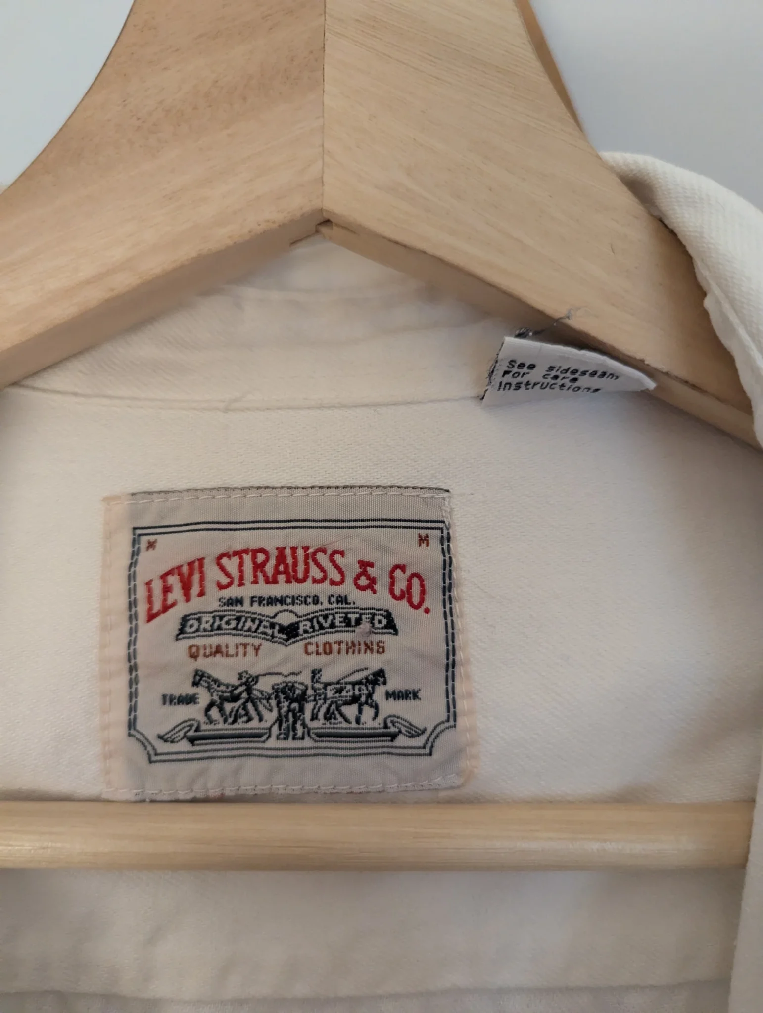 Featured image for Vintage cotton Levi's shirt