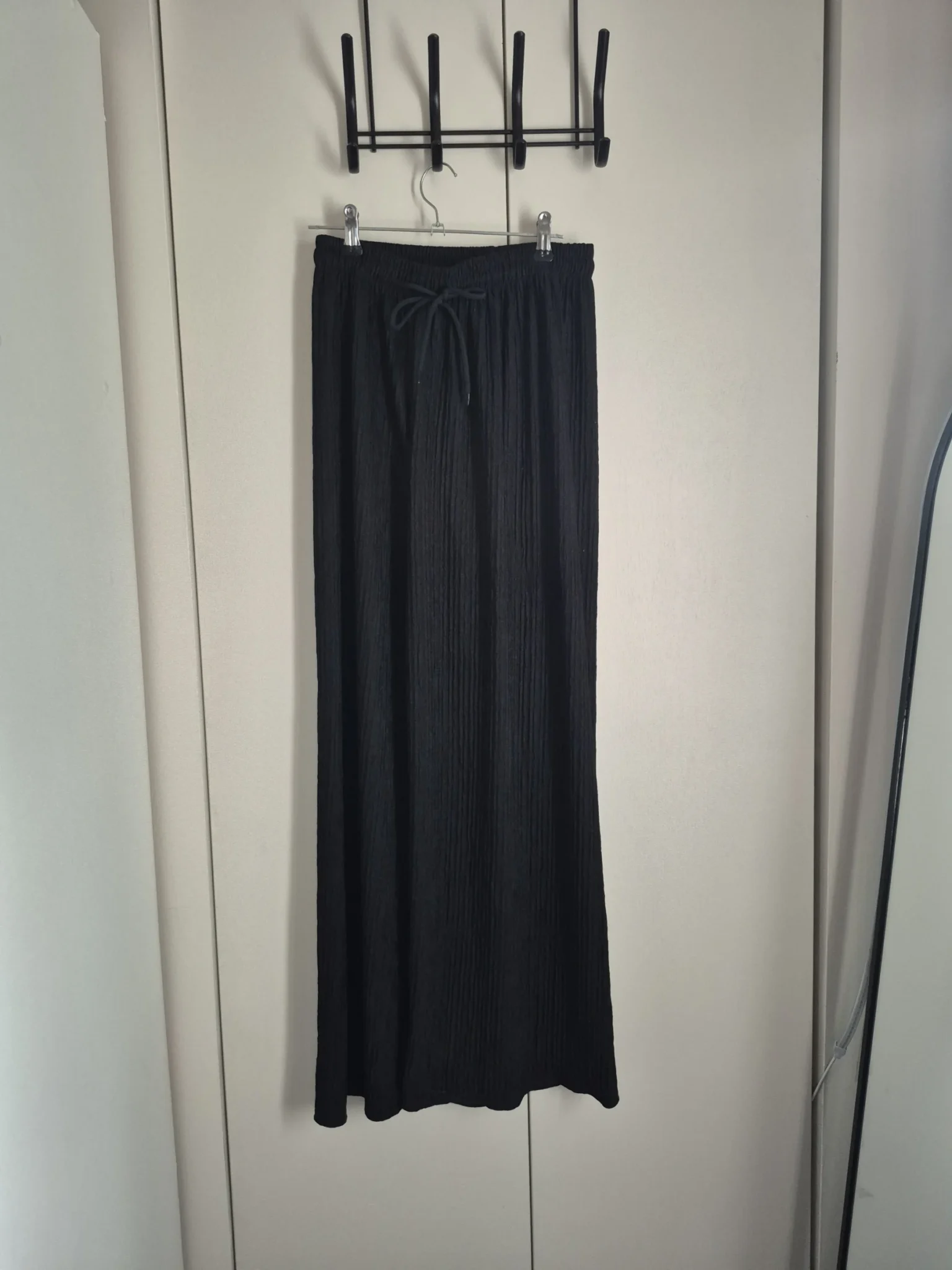 Featured image for Oycee One Size high waist trousers