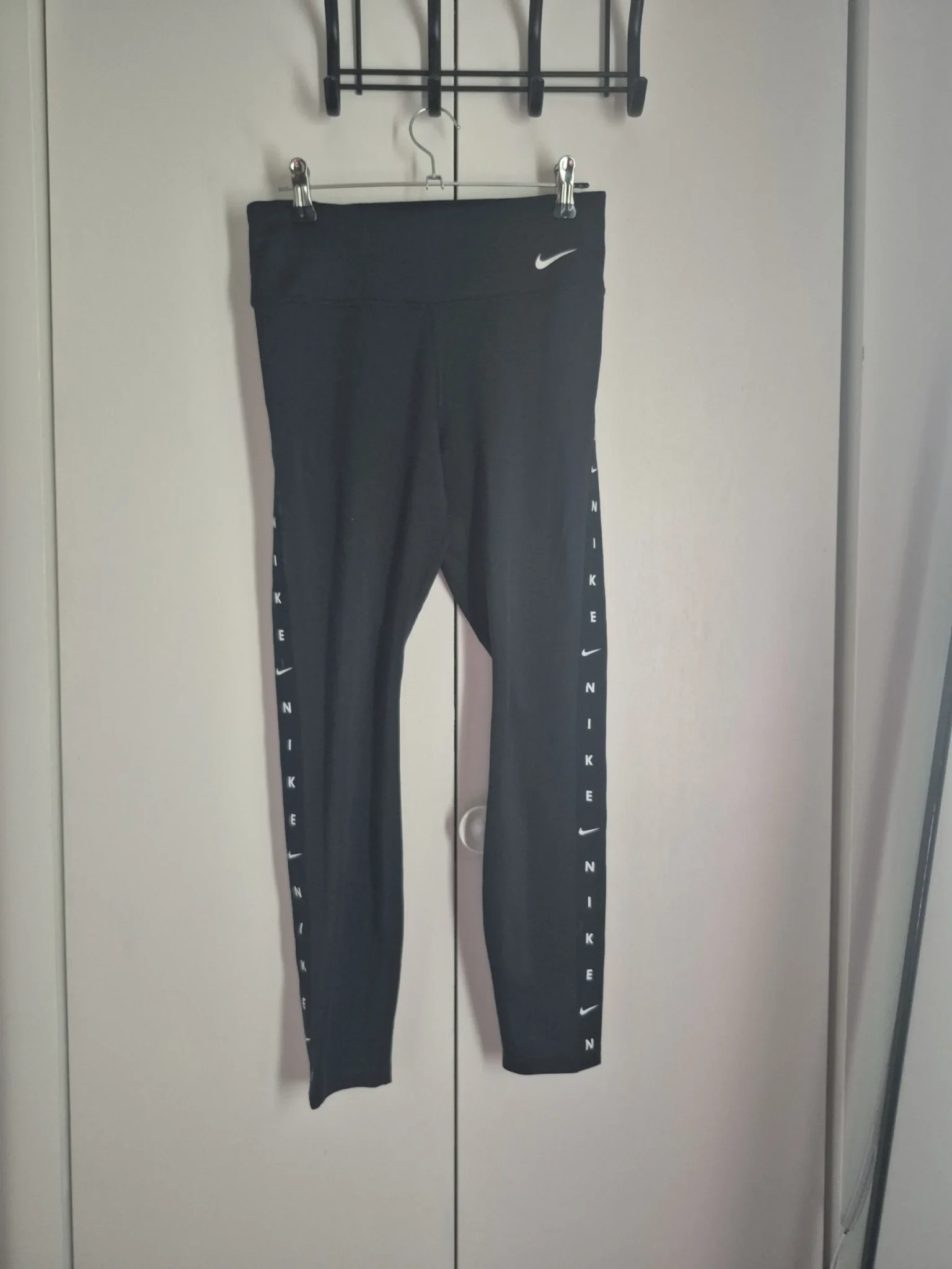 Featured image for Nike High Waist Legging Small