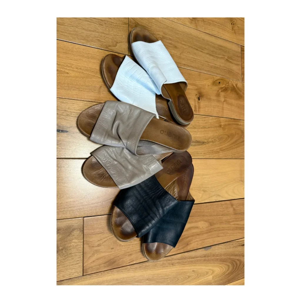 Featured image for Pack of 3 pairs of Bueno sandals in genuine leather - white, taupe and black | Size 41 ( fits size 9 )