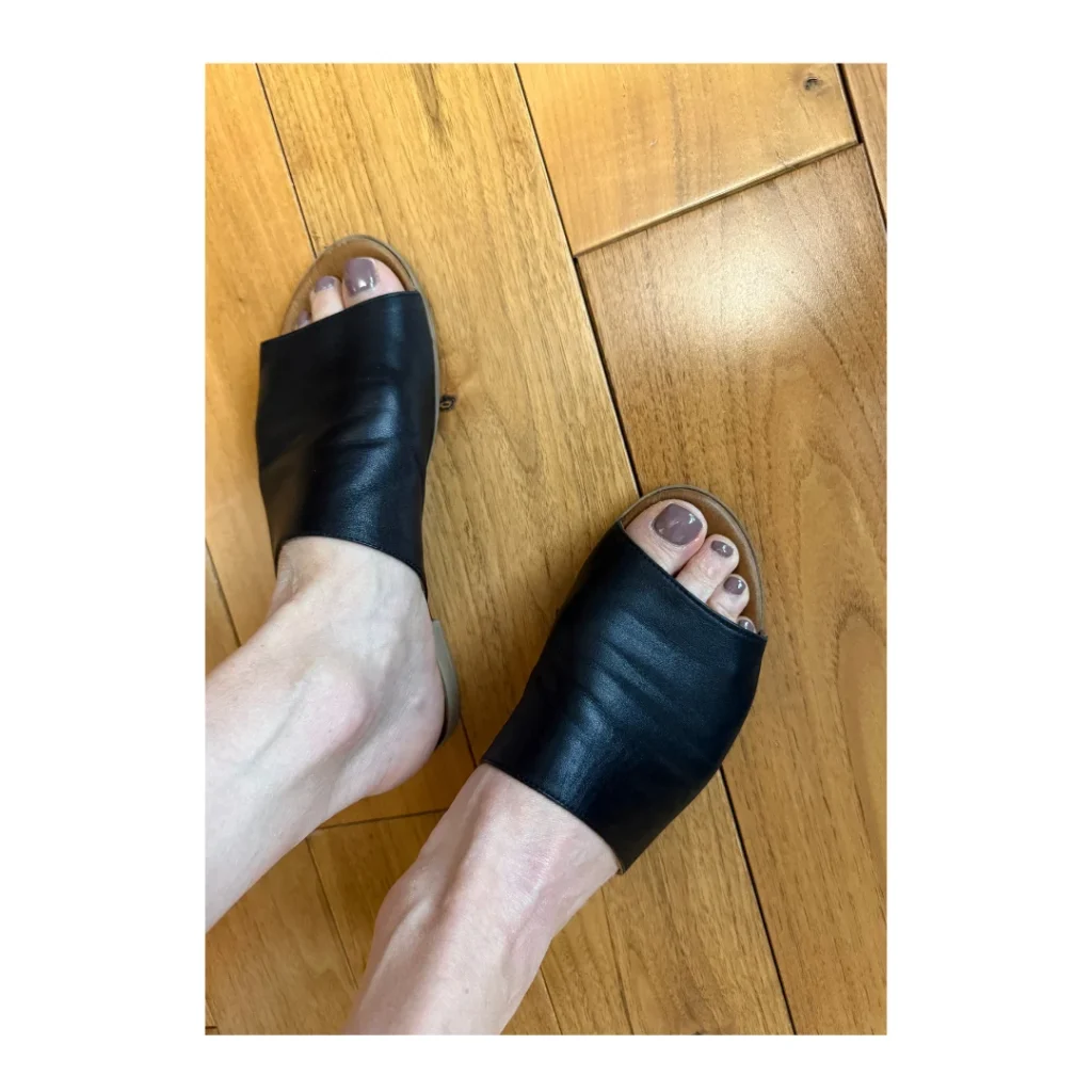 Image for Pack of 3 pairs of Bueno sandals in genuine leather - white, taupe and black | Size 41 ( fits size 9 )