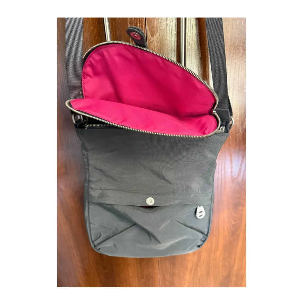Image for Sac bandoulière Baggallini Gris  – Organisateur de voyage avec multiples compartiments