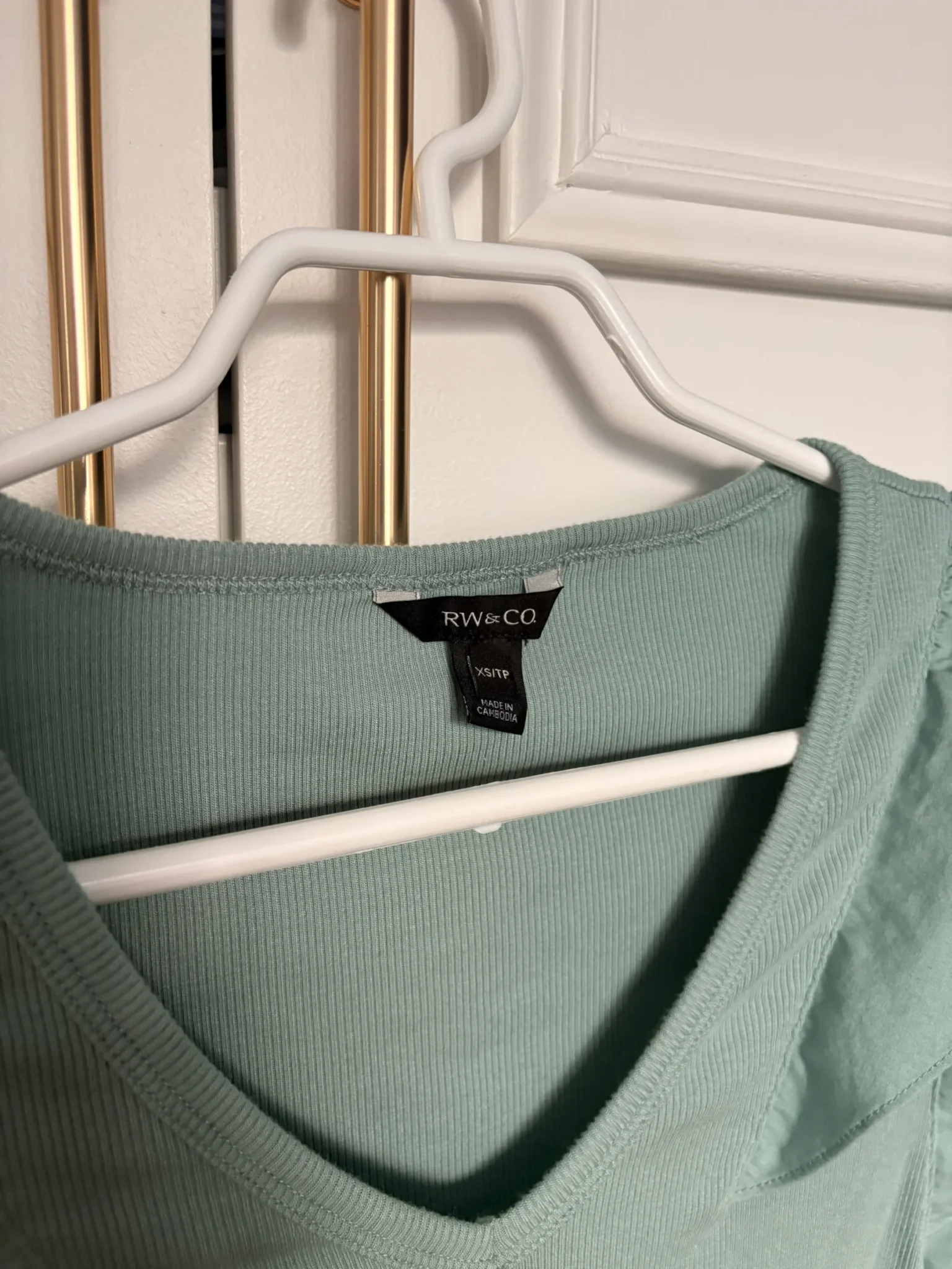 Image for Joli haut comme neuf