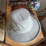 Featured thumbnail for Unisex sun hat Tilley Airflow khaki/beige 7⅛