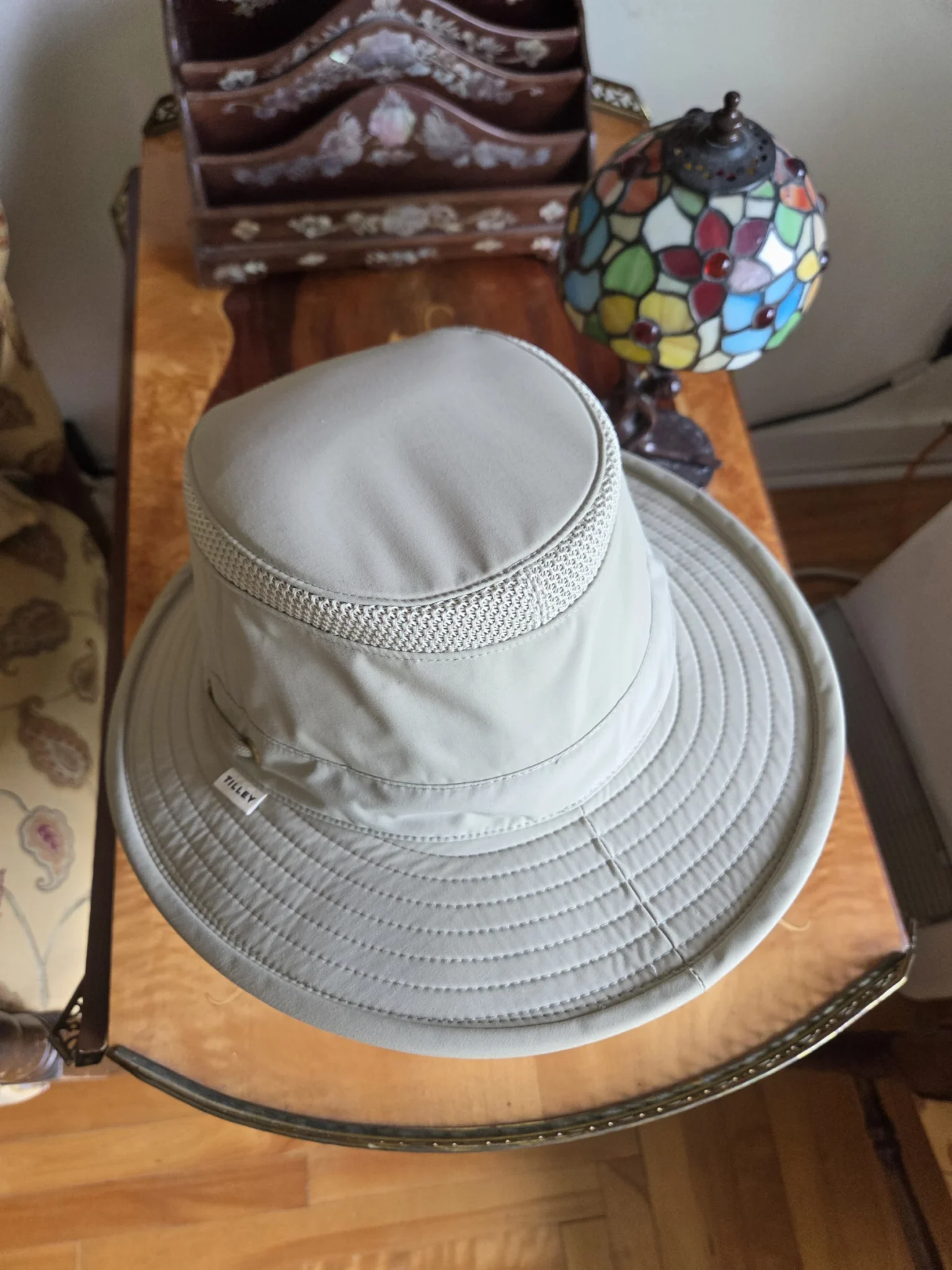 Featured image for Unisex sun hat Tilley Airflow khaki/beige 7⅛