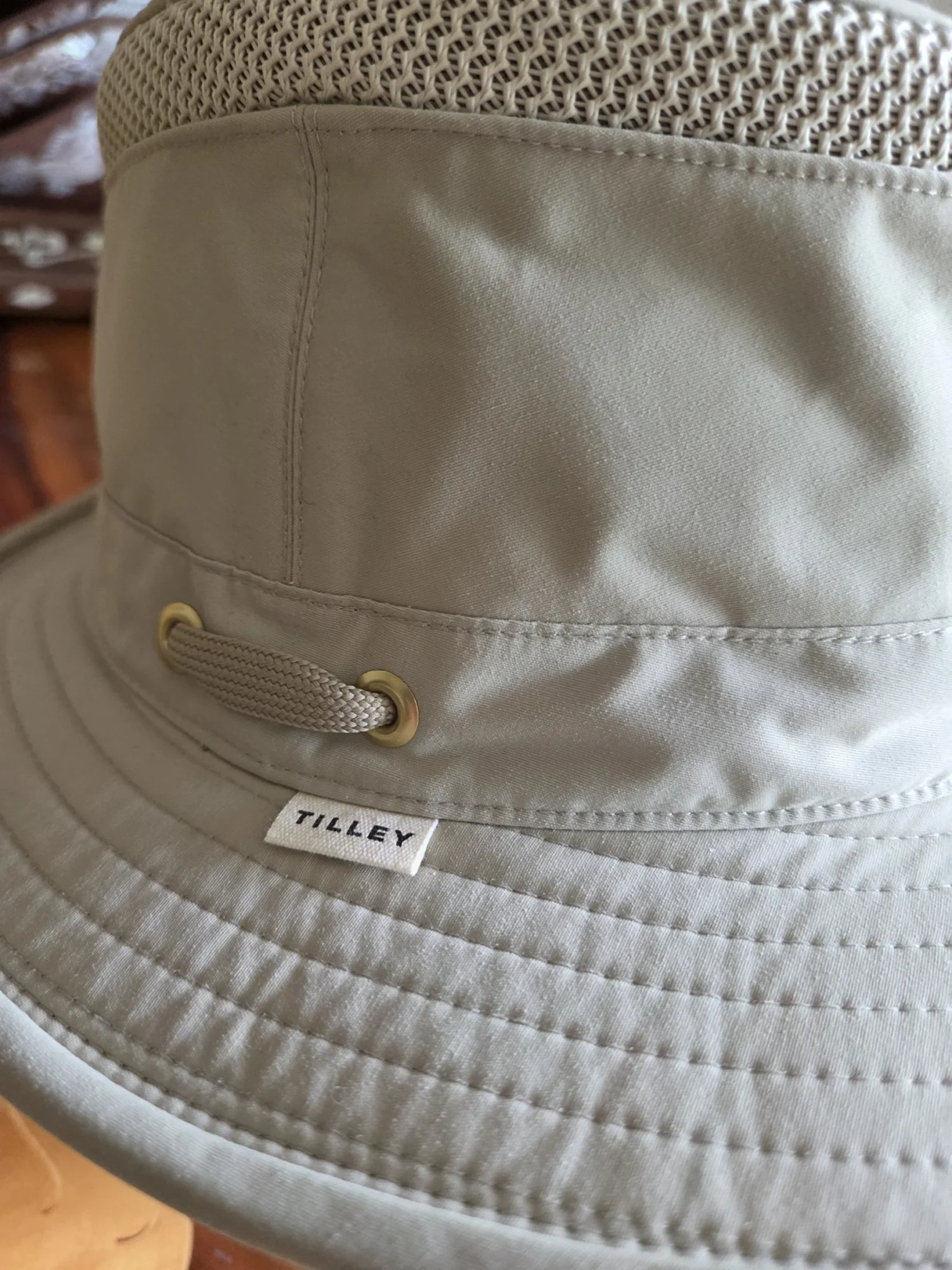 Image for Unisex sun hat Tilley Airflow khaki/beige 7⅛