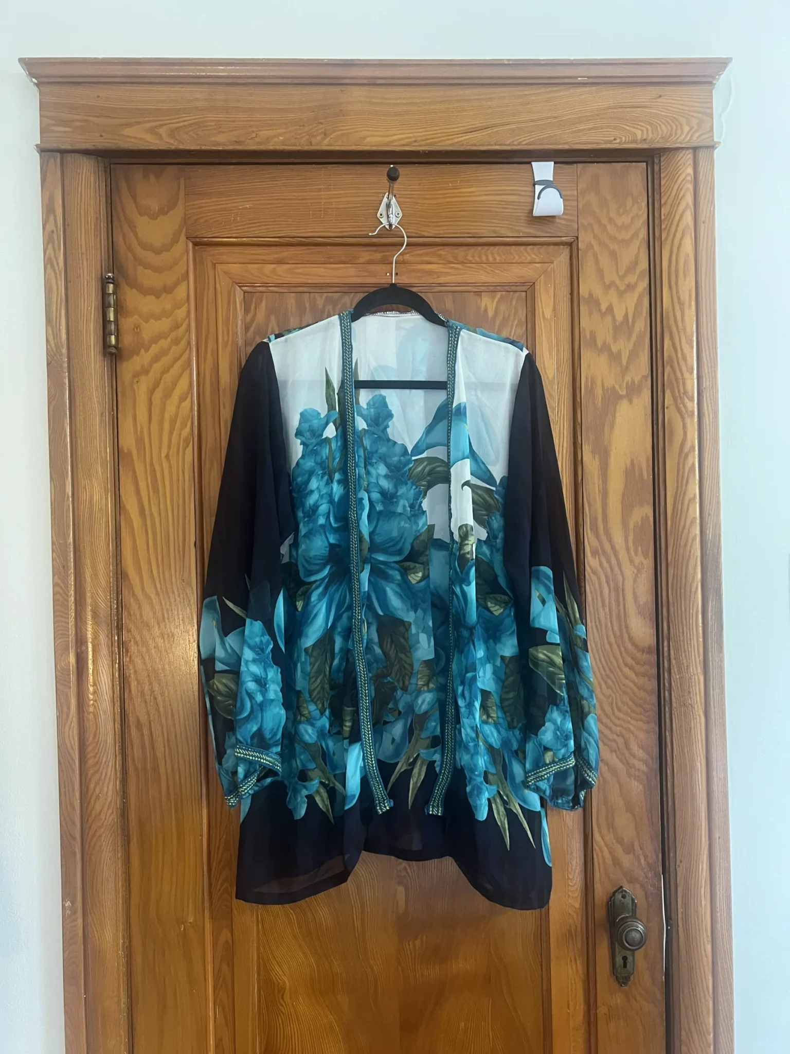 Featured image for Veste fleurie large