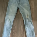 Featured thumbnail for Jean Levi’s en tres bonne condition!