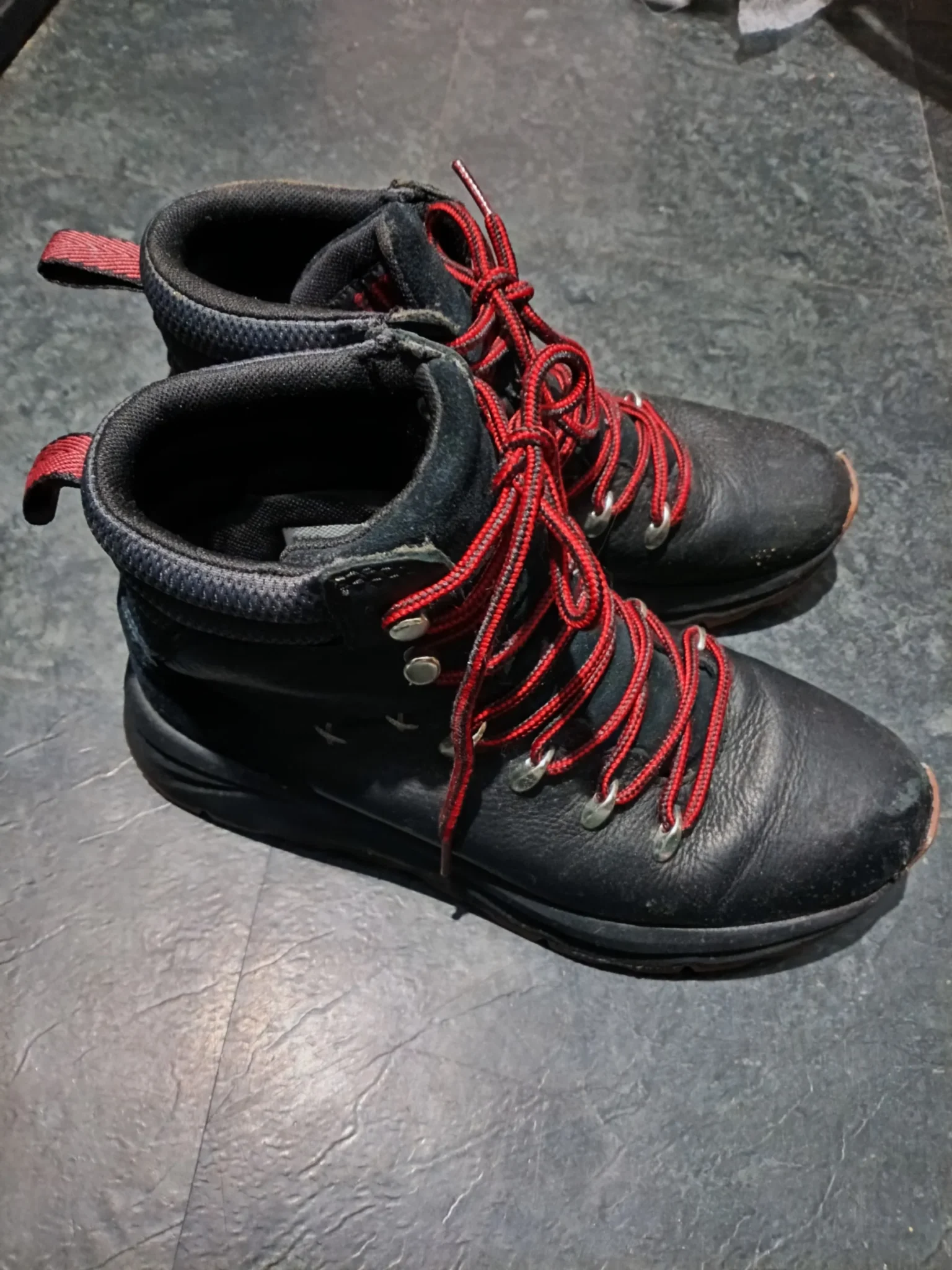 Image for Kodiak 8.5 hiking boots