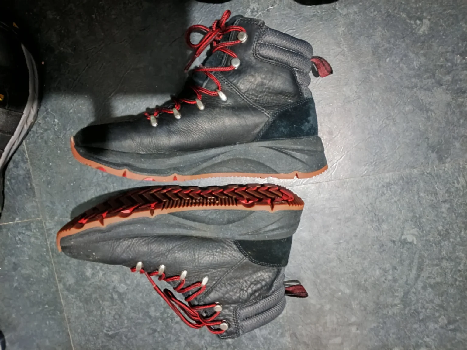 Image for Kodiak 8.5 hiking boots