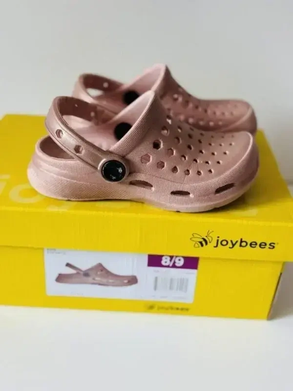 Featured image for Gr. 8/9 Toddler sandals