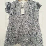 Thumbnail for Floral blouse