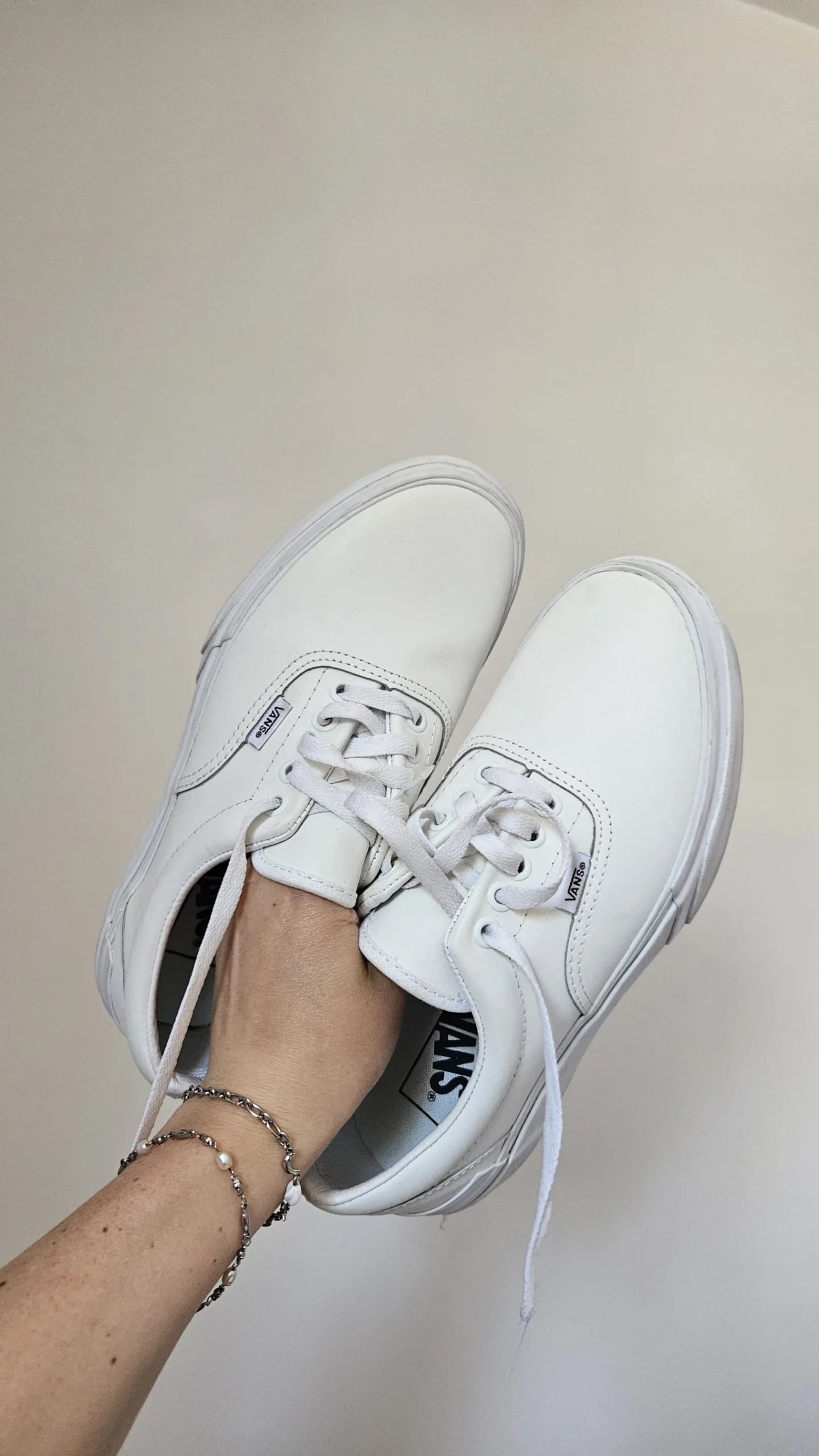 *Rares - édition limitée* Vans Era plate-forme cuire vegan blanc grandeur 8 Vans seconde main
