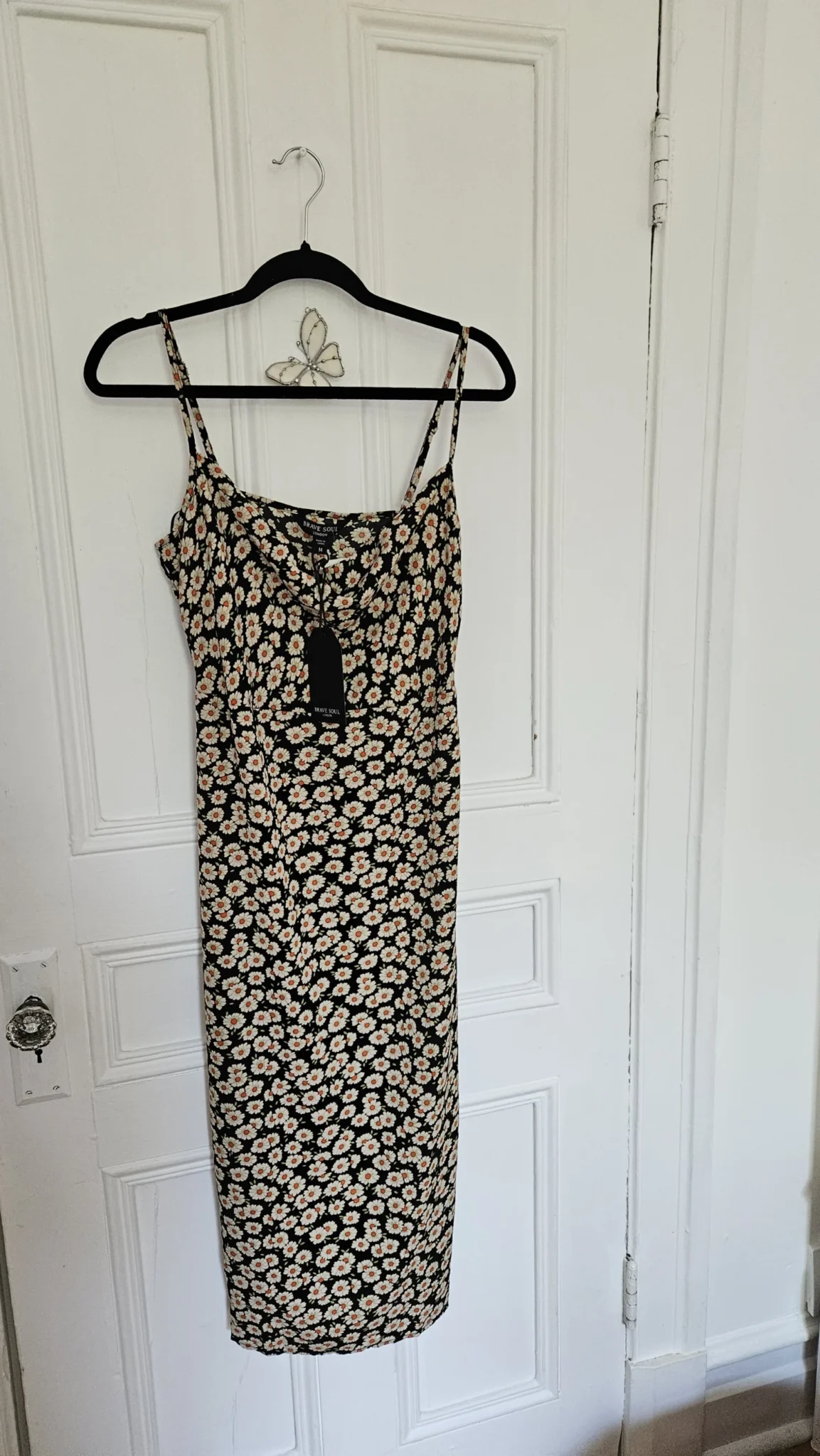 Featured image for Robe d'été fleurie Brave Soul London grandeur M (10) tissu style satinée