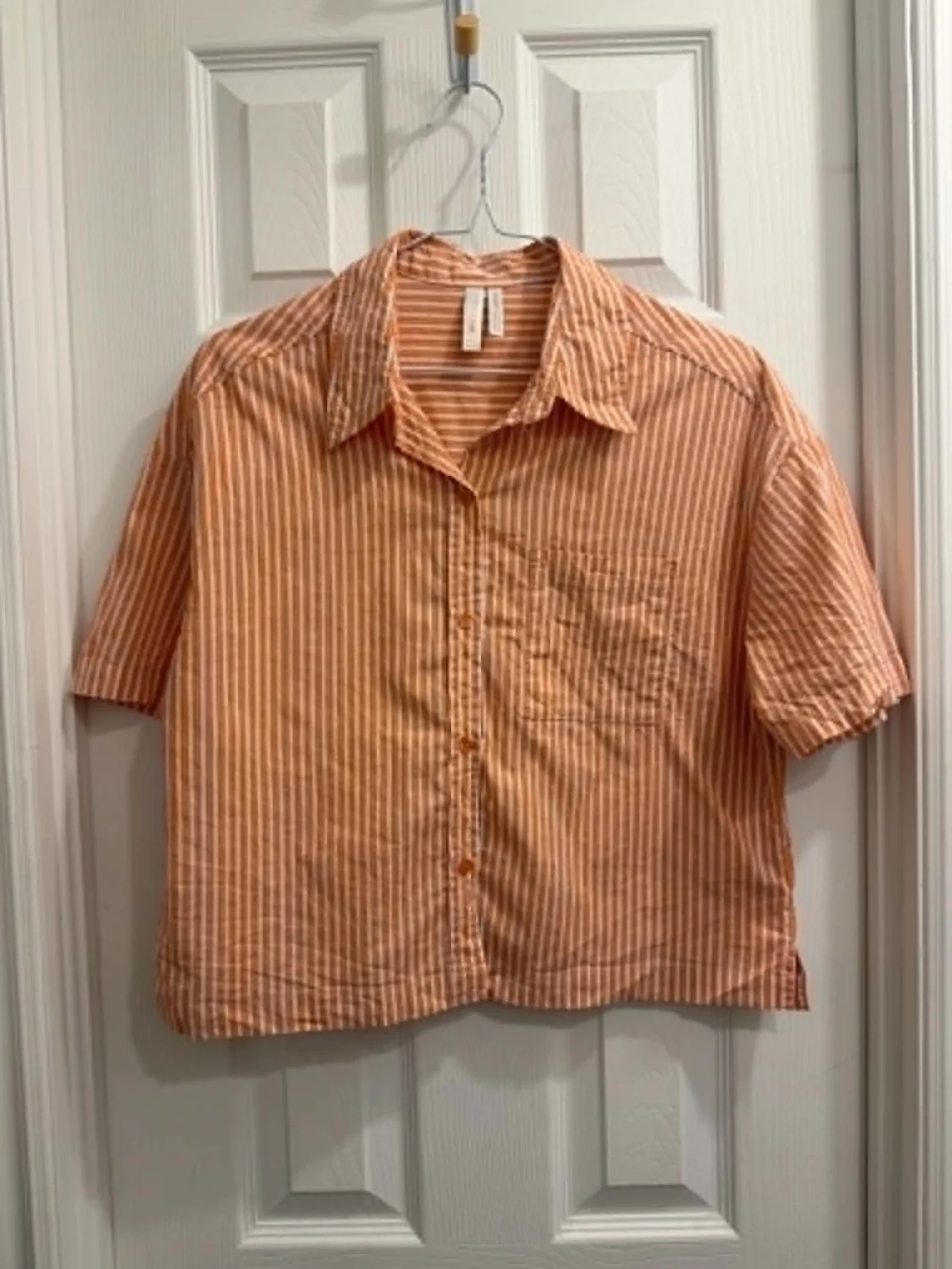 Featured image for Crop shirt