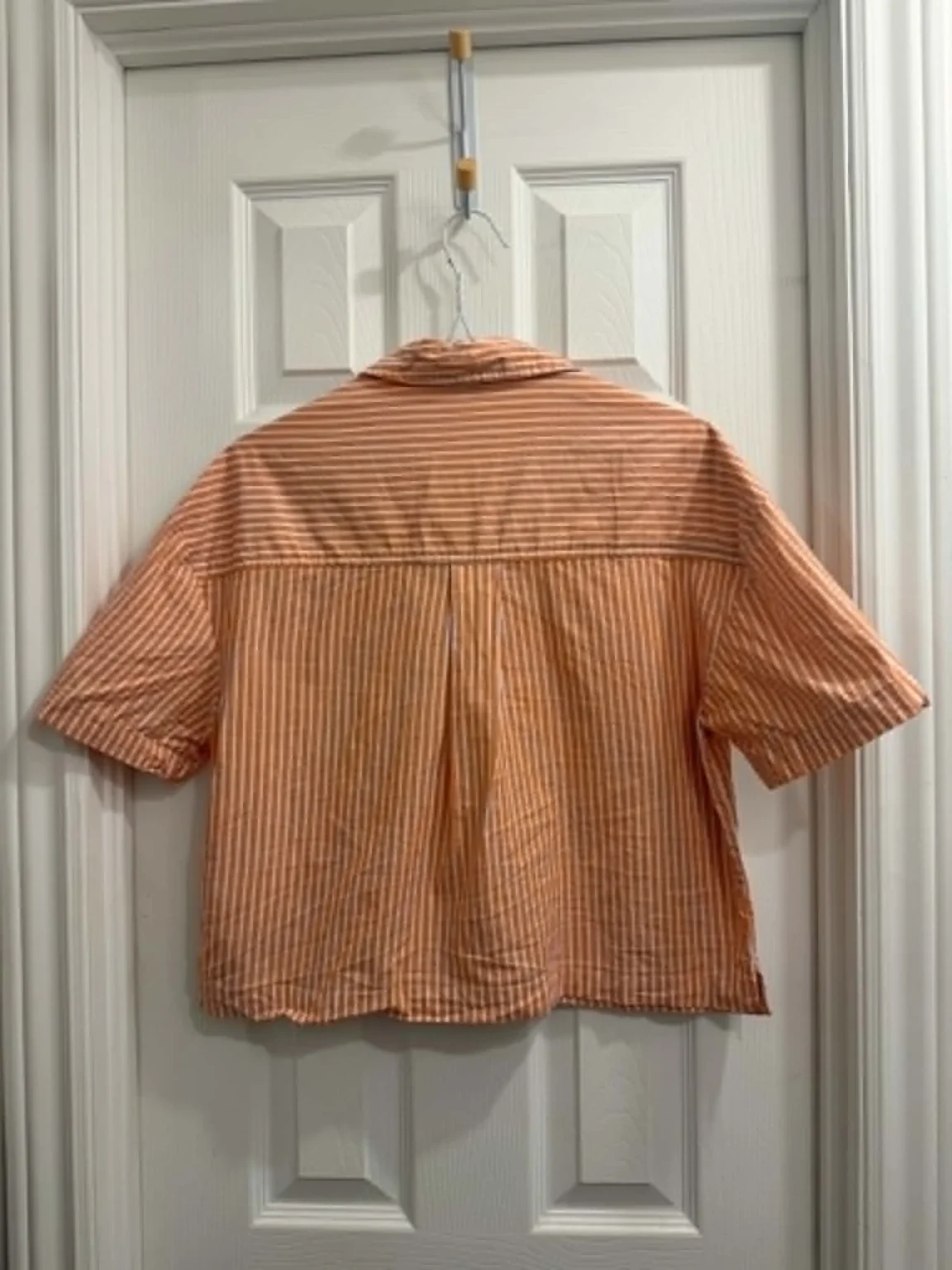 Image for Crop shirt