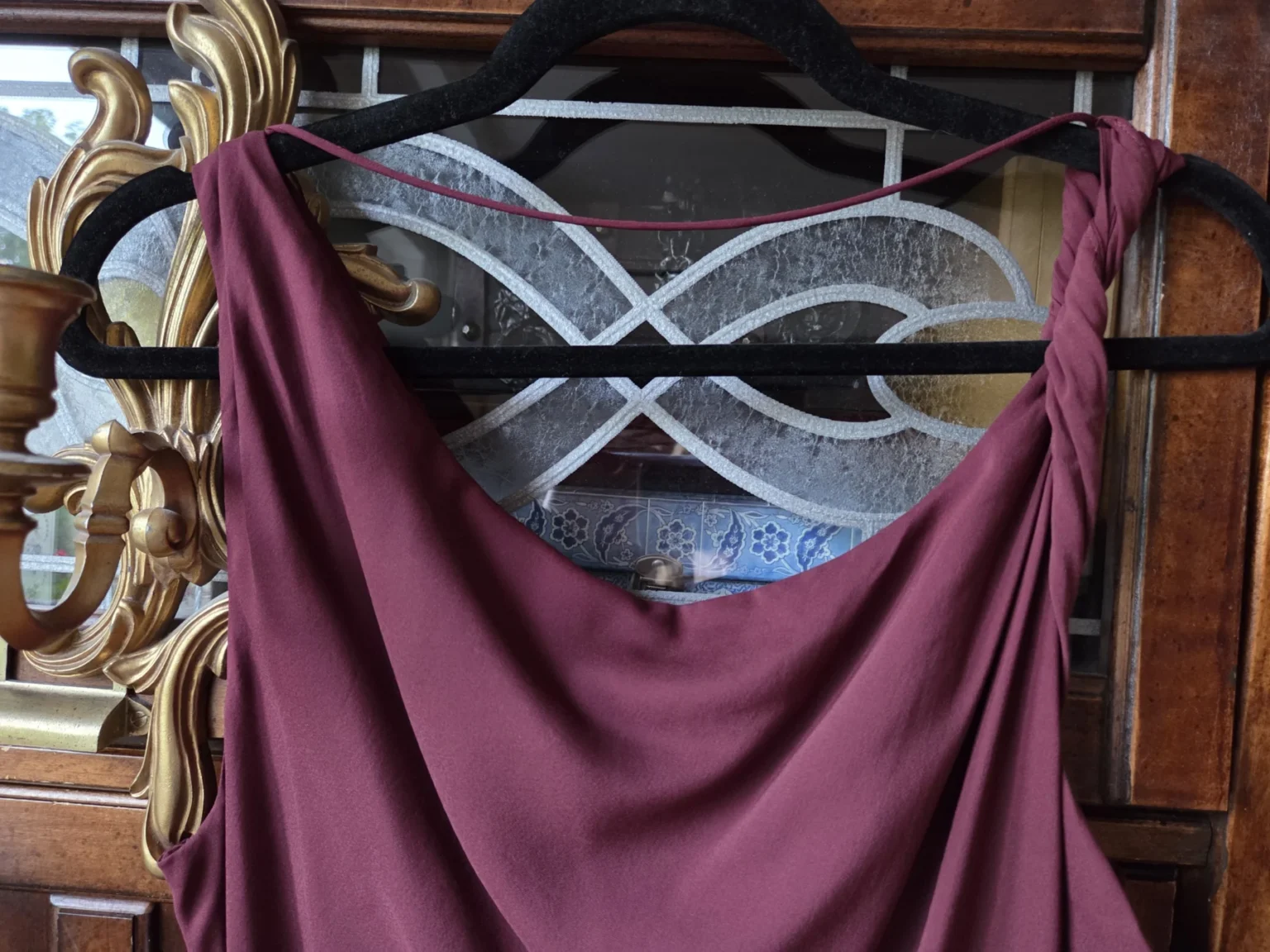 Image for BR-Magnificent burgundy dress new with label