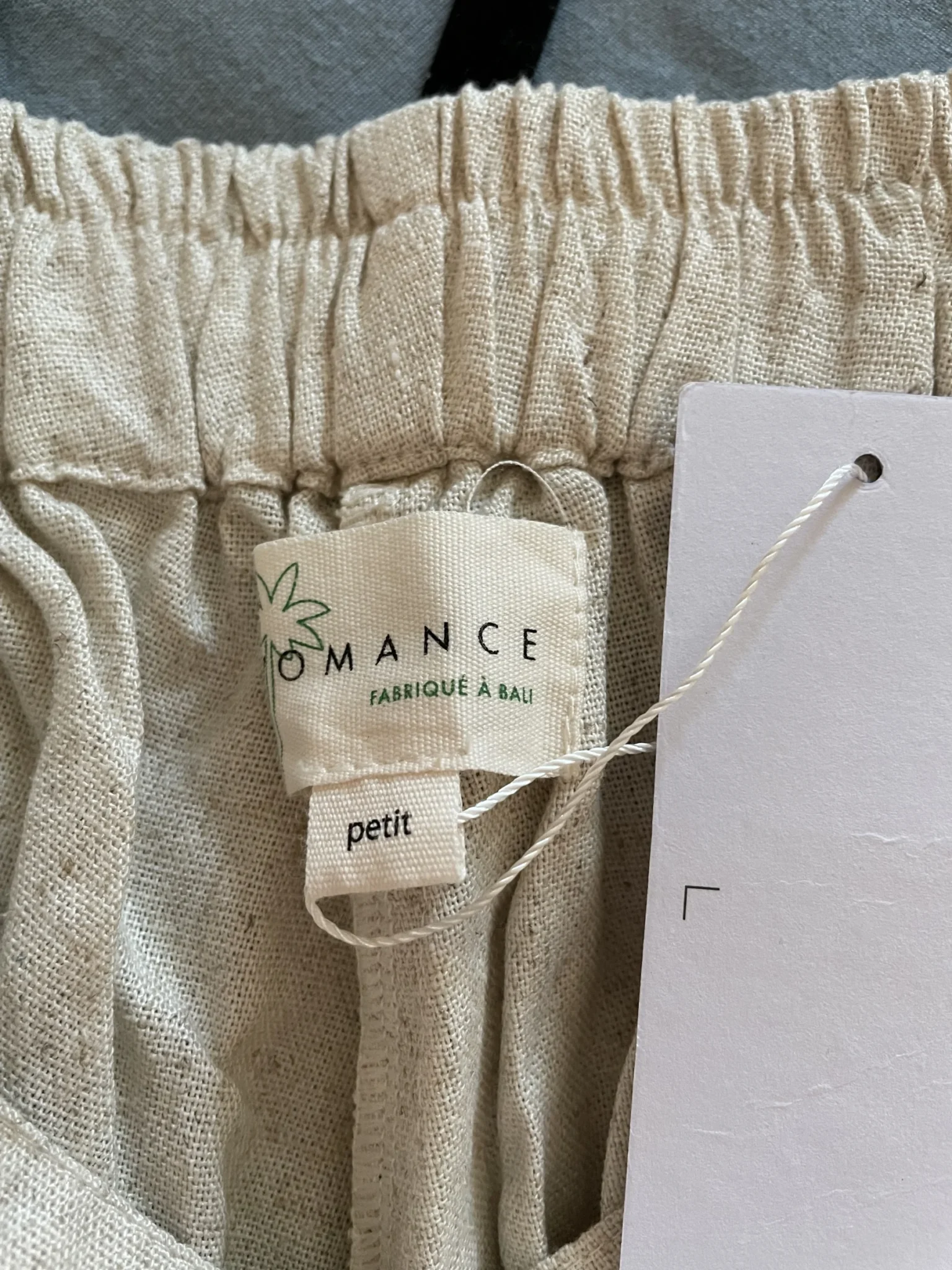 Image for Linen long shorts