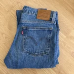 Featured thumbnail for Jeans Levi's Wedgie étroit - taille 28